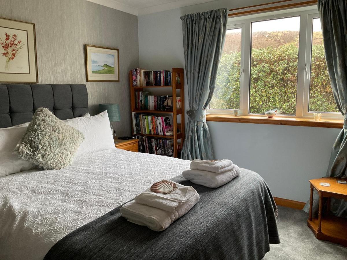 ウィグ Taigh Pa Bed & Breakfast エクステリア 写真