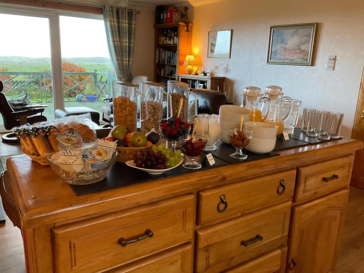 ウィグ Taigh Pa Bed & Breakfast エクステリア 写真